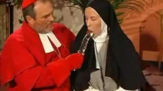 Cặp đôi fuck trong nhà thờ