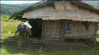 Phượt thủ té gái H’Mông lồn khít